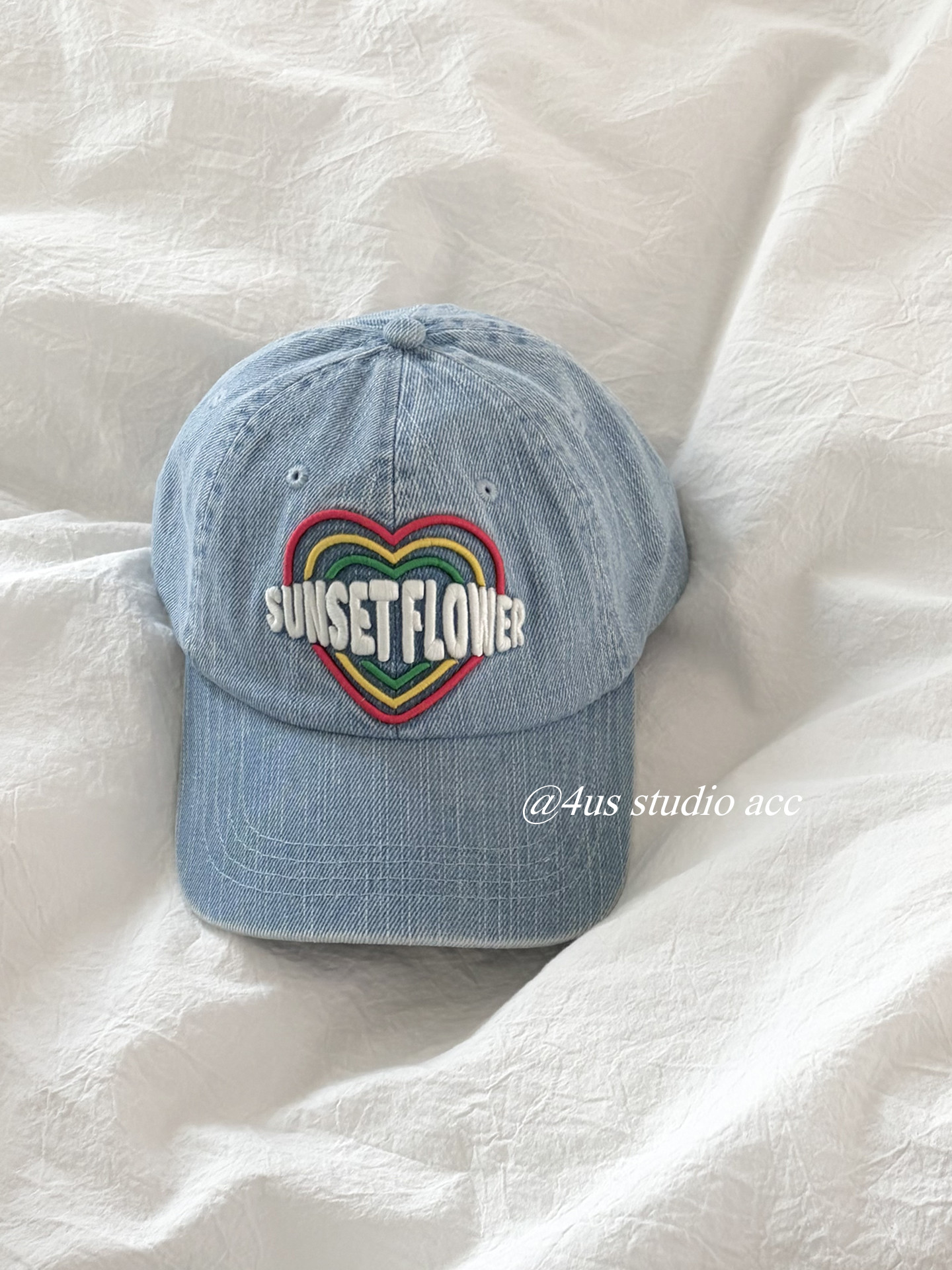 Embroidered vintage washed den – Streetwear Brand Denim Bewertung und Preis