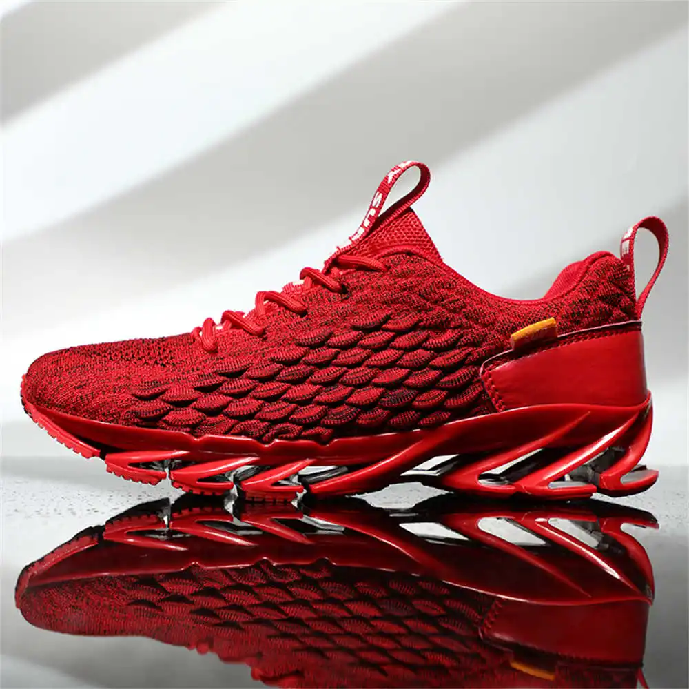 size 44 size 39 walking shoes  – Streetwear Brand Drops Bewertung und Preis