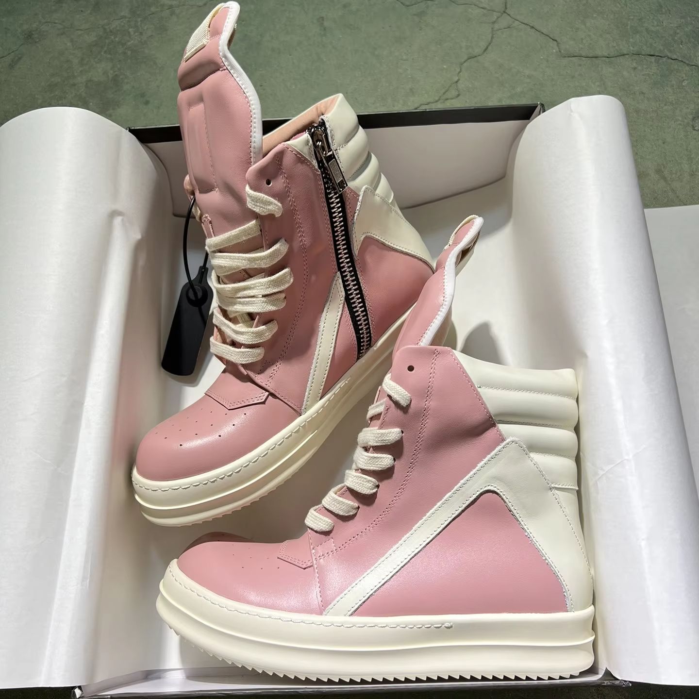 Brand Woman High Top Leather S – Gothic Streetwear Brand Bewertung und Preis